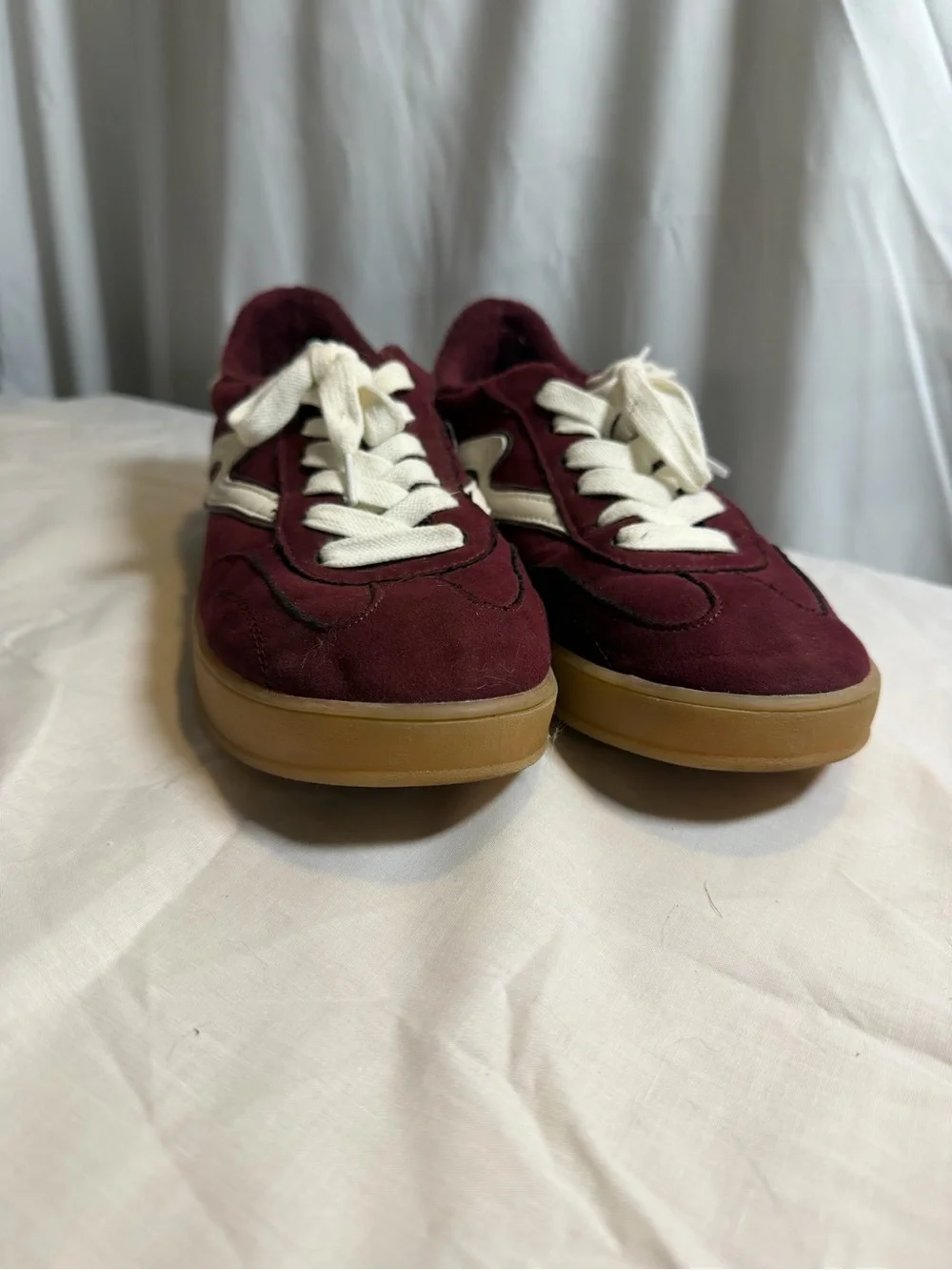 Madden Girl Maroon and White Suede Low-Top Sneakers